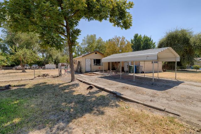 5057 Canal St, Olivehurst, CA 95961