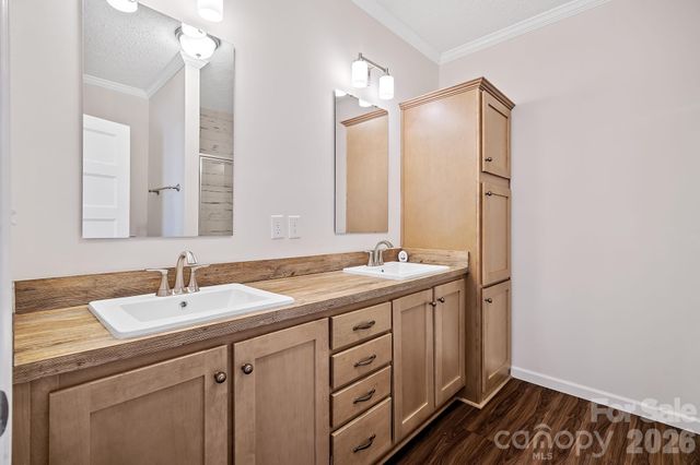 127 Bellamy Road, Asheville, NC 28806