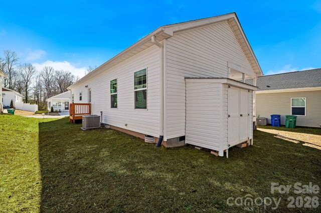 127 Bellamy Road, Asheville, NC 28806