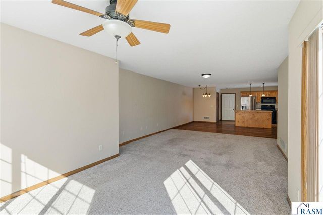 116 Nicklaus Path, Mankato, MN 56001