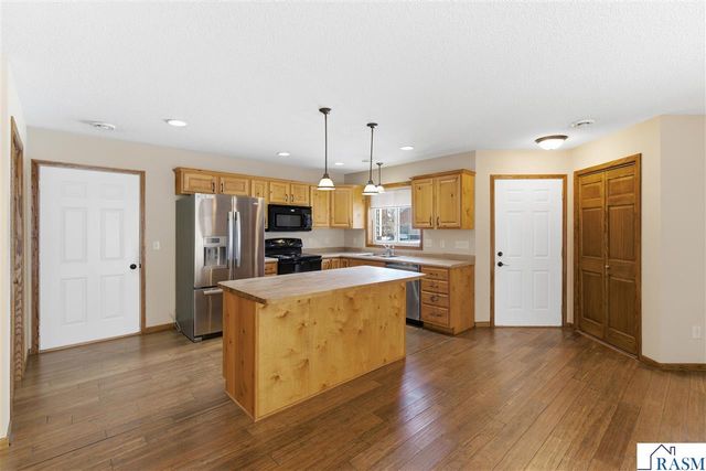 116 Nicklaus Path, Mankato, MN 56001