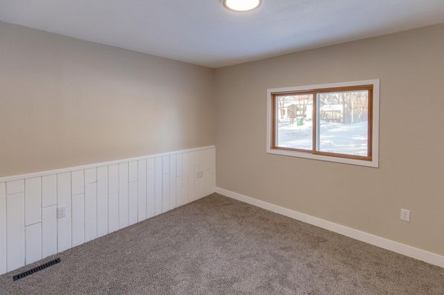 6169 Donald Street, Baxter, MN 56425