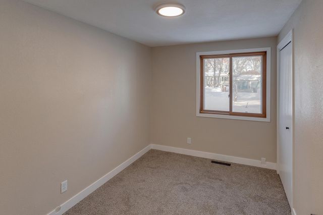 6169 Donald Street, Baxter, MN 56425