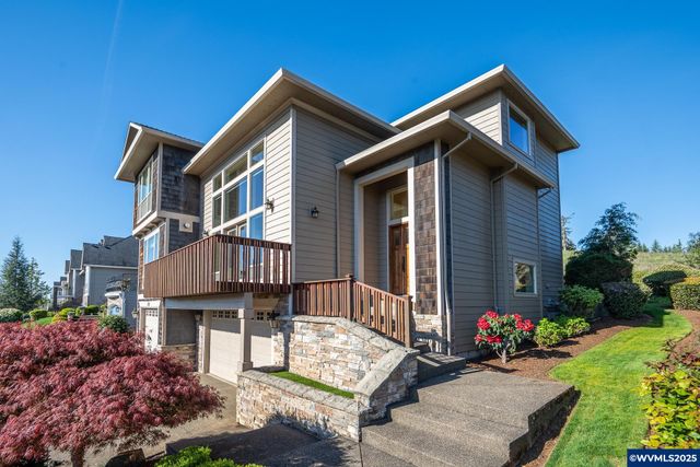 1739 Gemma St NW, Salem, OR 97304