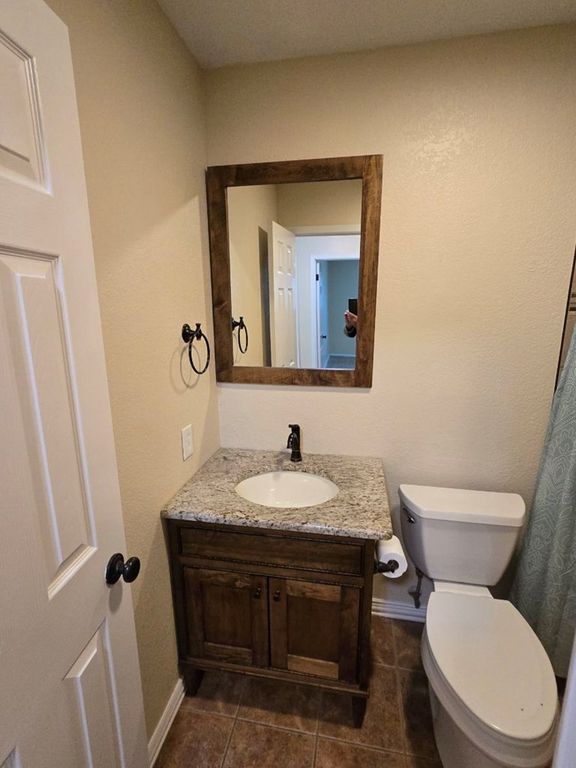 Image 11 of property listing at 119 N Penny Lane, Winters, TX 79567