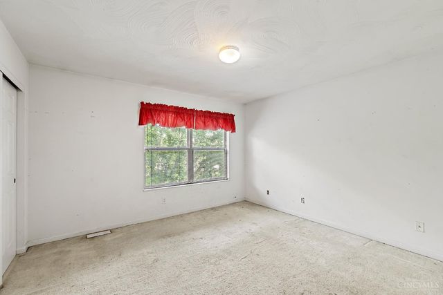 1482 Waycross Road, Forest Park, OH 45240