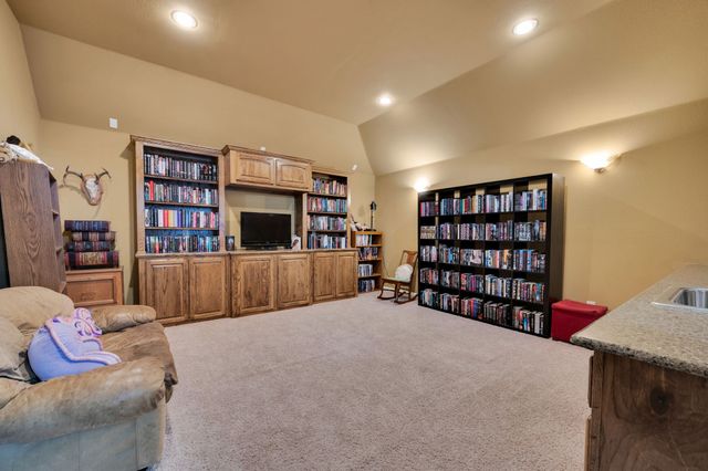 415 Breezeway Court, Cedar Hill, TX 75104