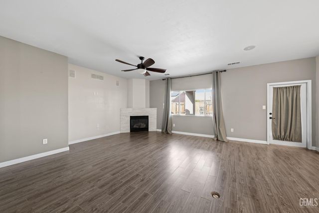 11102 Vista Del Rancho Drive, Bakersfield, CA 93311