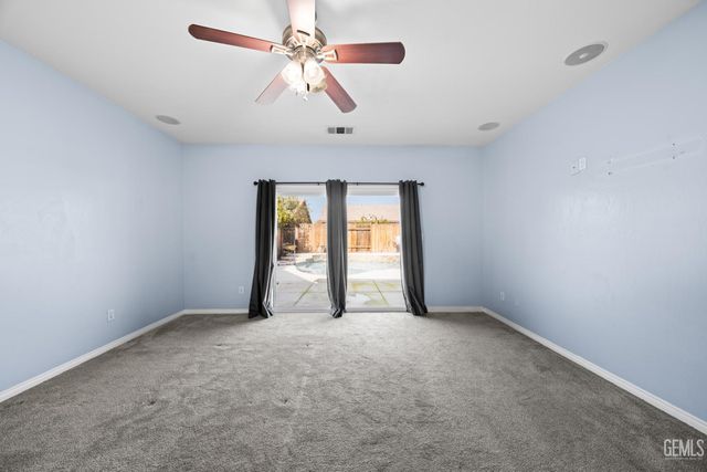 11102 Vista Del Rancho Drive, Bakersfield, CA 93311