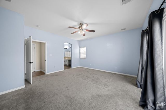 11102 Vista Del Rancho Drive, Bakersfield, CA 93311