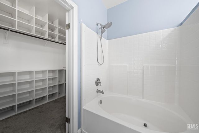 11102 Vista Del Rancho Drive, Bakersfield, CA 93311