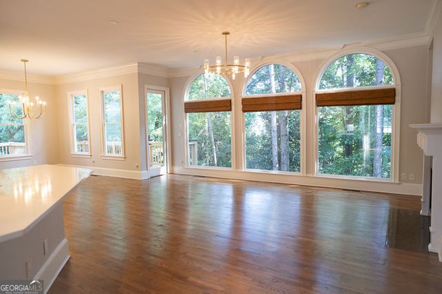 260 Lake Summit View, Atlanta, GA 30342
