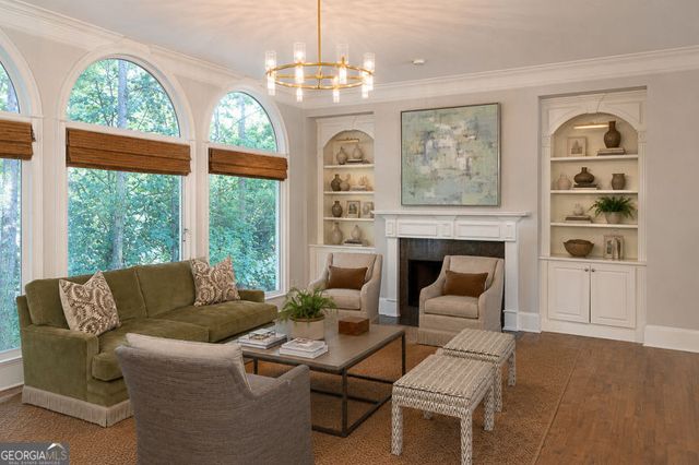 260 Lake Summit View, Atlanta, GA 30342