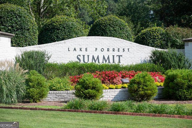 260 Lake Summit View, Atlanta, GA 30342