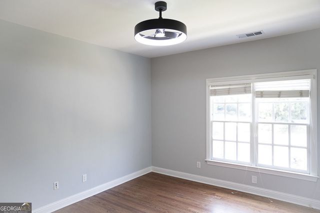 260 Lake Summit View, Atlanta, GA 30342