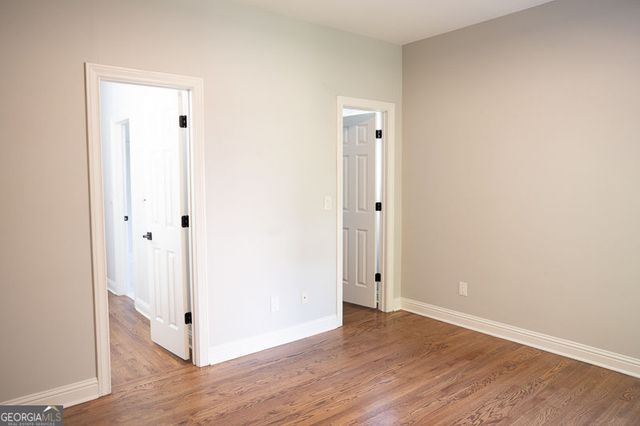 260 Lake Summit View, Atlanta, GA 30342