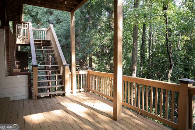 260 Lake Summit View, Atlanta, GA 30342