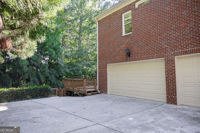 260 Lake Summit View, Atlanta, GA 30342