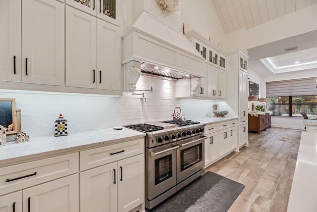 570 Prairie Timber Road, Burleson, TX 76028