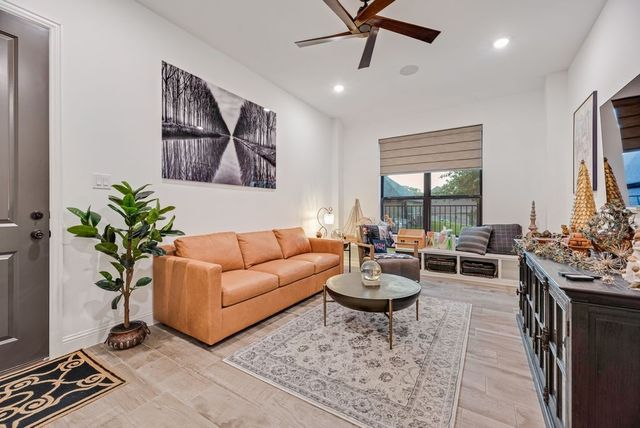 570 Prairie Timber Road, Burleson, TX 76028