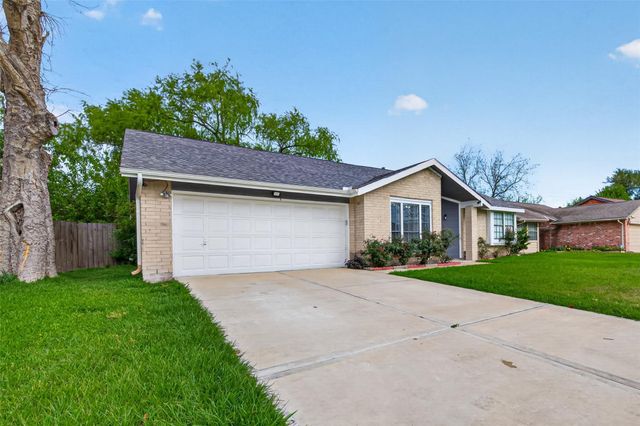 14310 Royal Hill Drive, Houston, TX 77083