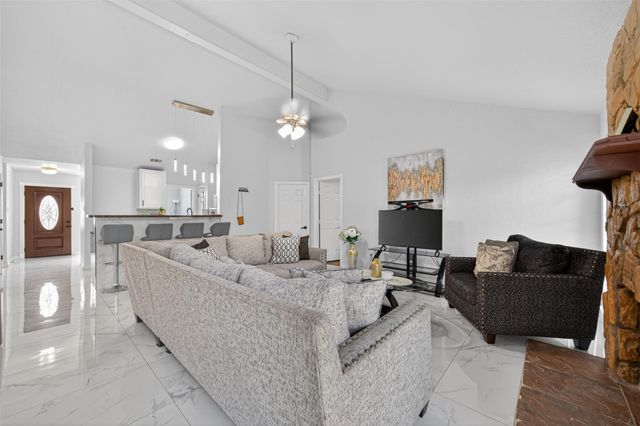 14310 Royal Hill Drive, Houston, TX 77083