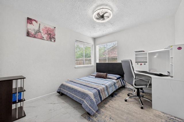 14310 Royal Hill Drive, Houston, TX 77083