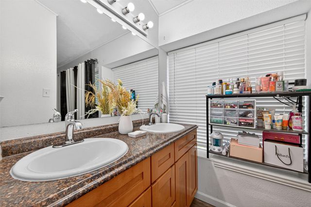 14310 Royal Hill Drive, Houston, TX 77083