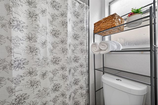 14310 Royal Hill Drive, Houston, TX 77083