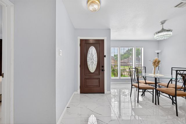 14310 Royal Hill Drive, Houston, TX 77083