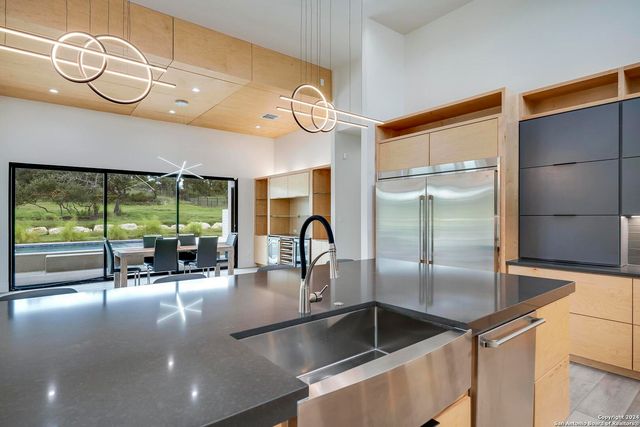 25907 Morhiss Pt, San Antonio, TX 78006