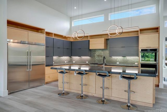 25907 Morhiss Pt, San Antonio, TX 78006