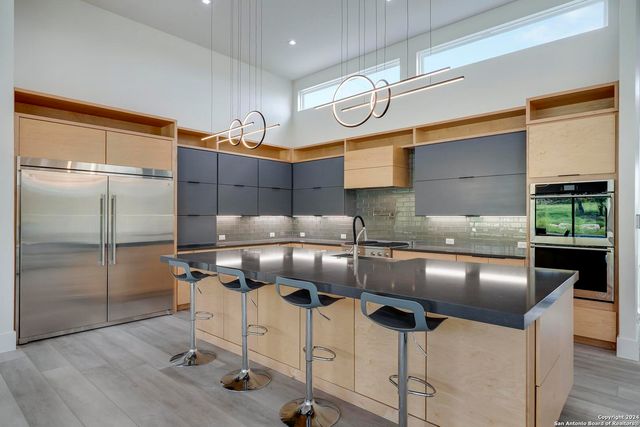 25907 Morhiss Pt, San Antonio, TX 78006