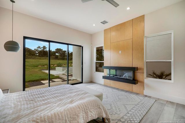 25907 Morhiss Pt, San Antonio, TX 78006