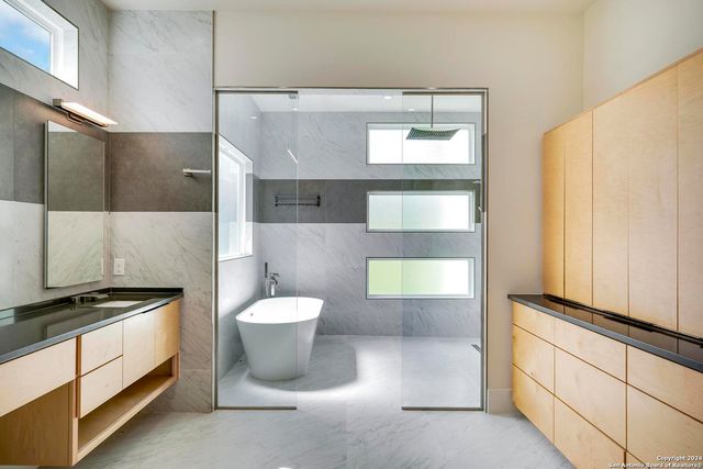 25907 Morhiss Pt, San Antonio, TX 78006