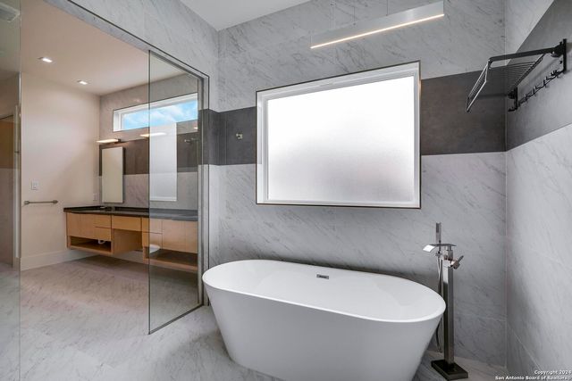 25907 Morhiss Pt, San Antonio, TX 78006