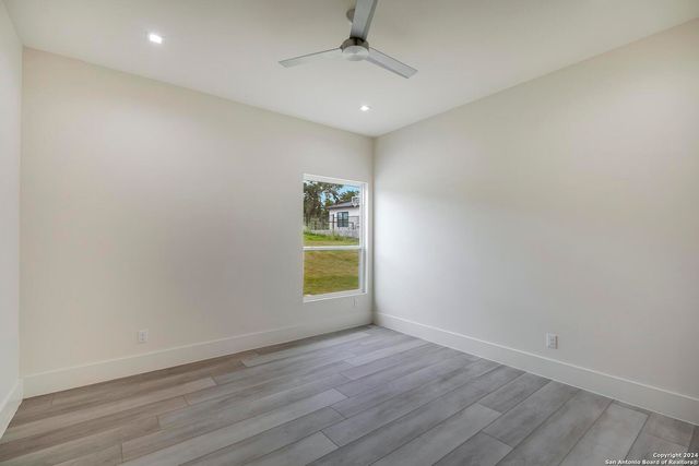 25907 Morhiss Pt, San Antonio, TX 78006