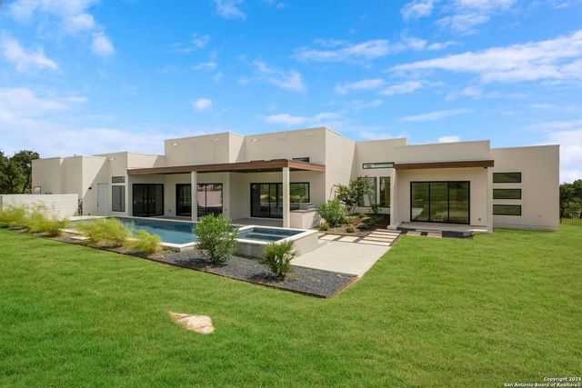 25907 Morhiss Pt, San Antonio, TX 78006