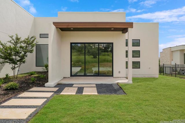 25907 Morhiss Pt, San Antonio, TX 78006