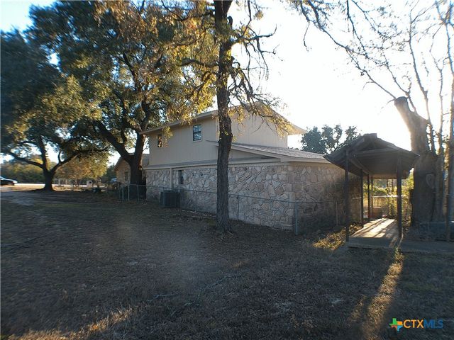 503 E Avenue G, Lampasas, TX 76550