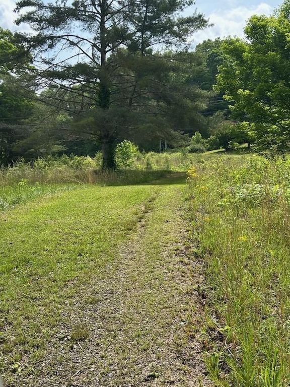 108 Boyds Prayer Road, Hayesville, NC 28904