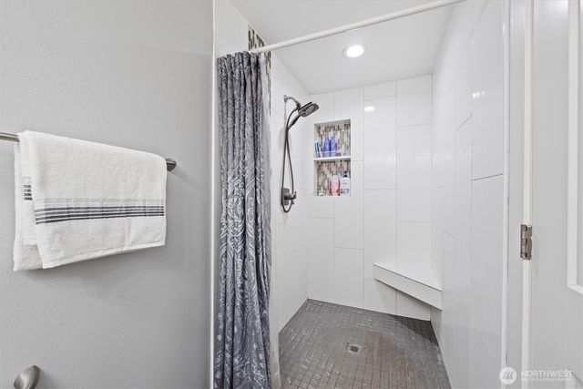 238 6th Ave SE, Soap Lake, WA 98851