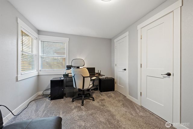 238 6th Ave SE, Soap Lake, WA 98851