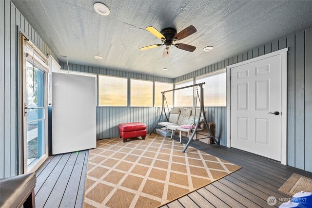 238 6th Ave SE, Soap Lake, WA 98851