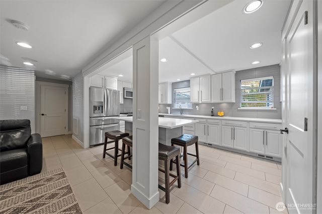 238 6th Ave SE, Soap Lake, WA 98851