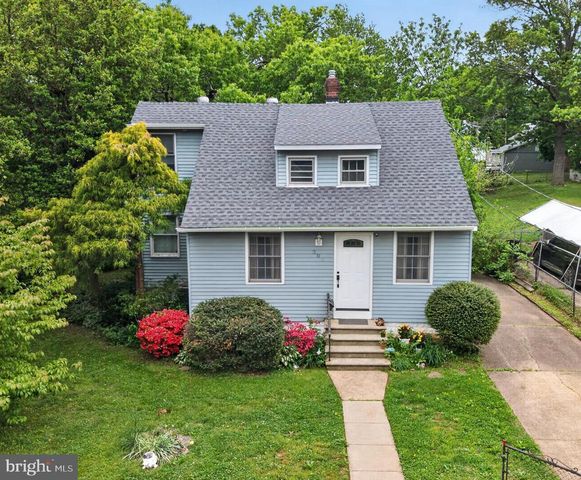 306 ANNA AVE, Maple Shade, NJ 08052