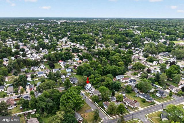 306 ANNA AVE, Maple Shade, NJ 08052