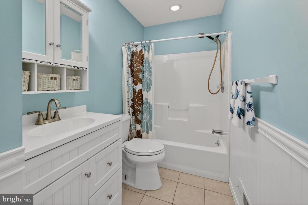 306 ANNA AVE, MAPLE SHADE, NJ 08052 — photo 5