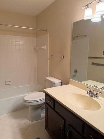8549 Irwin Road 138, Bloomington, MN 55437
