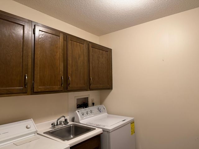 8549 Irwin Road 138, Bloomington, MN 55437